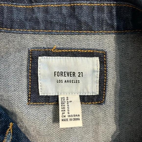 BOGO FREE Forever 21 size medium long denim jacket - Picture 3 of 5